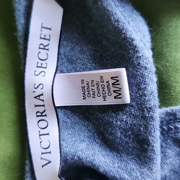 Victoria's Secret Graphic Tank Top - Keep Calm & Party On - Picture 10 of 11